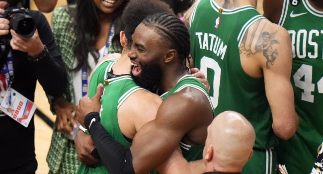 Celtics seriyi 3-0'dan 3-3'e getirdi (Özet)         ~          Sportrendy